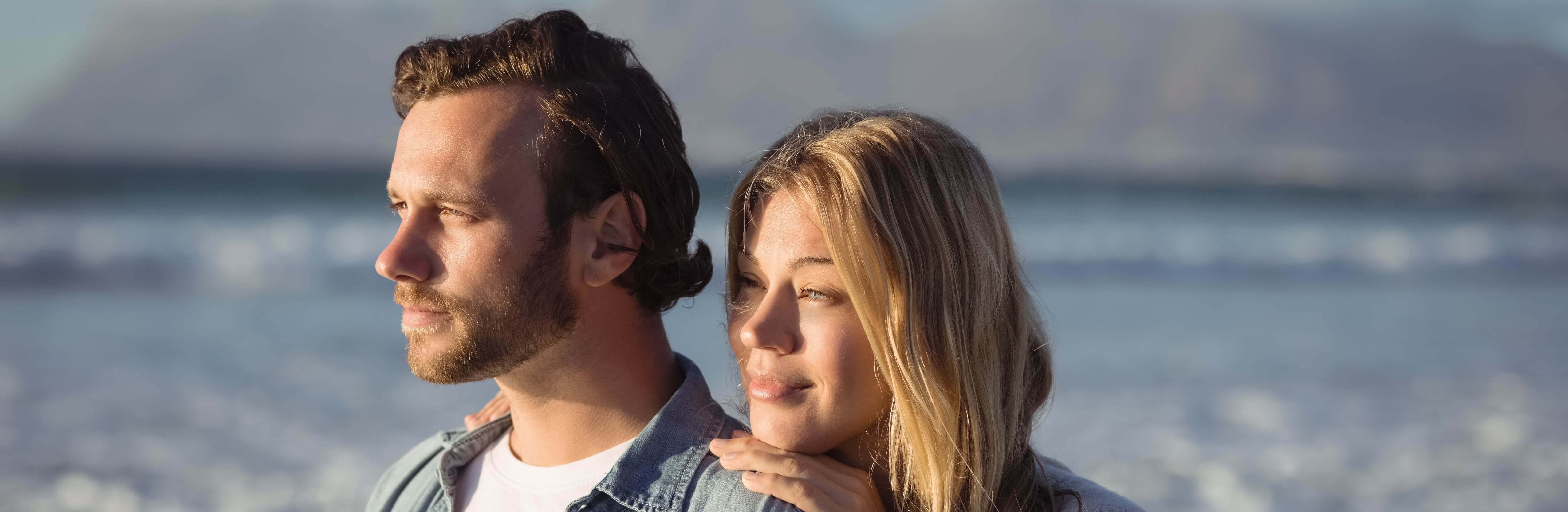 Cuplu îndrăgostit Cuplu îndrăgostit